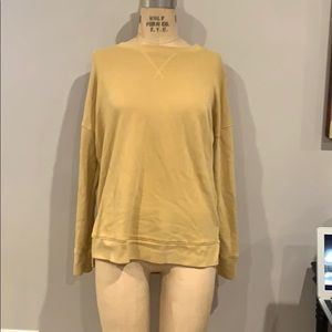 High-low crew neck sweatshirt